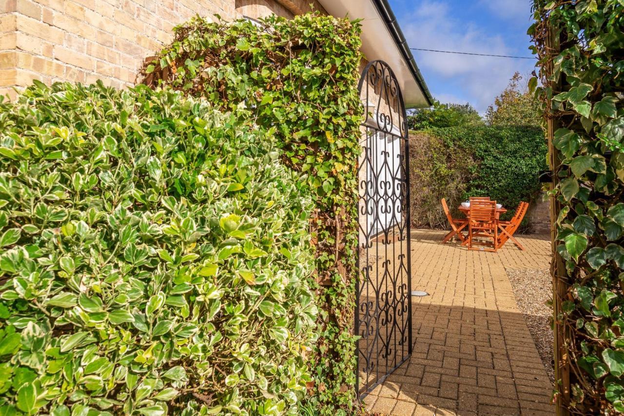 Maltings Lodge Chelsworth Екстериор снимка