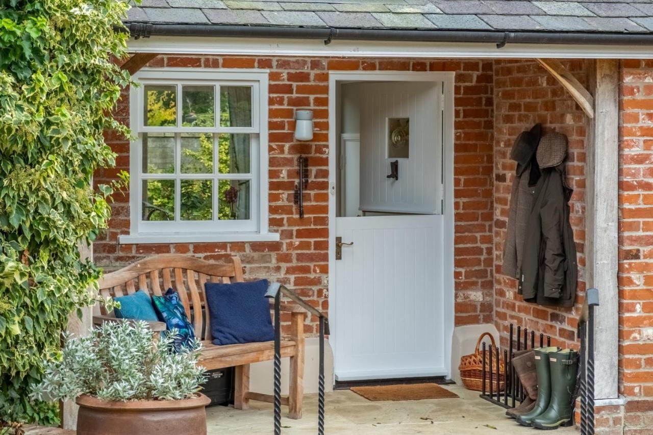 Maltings Lodge Chelsworth Екстериор снимка