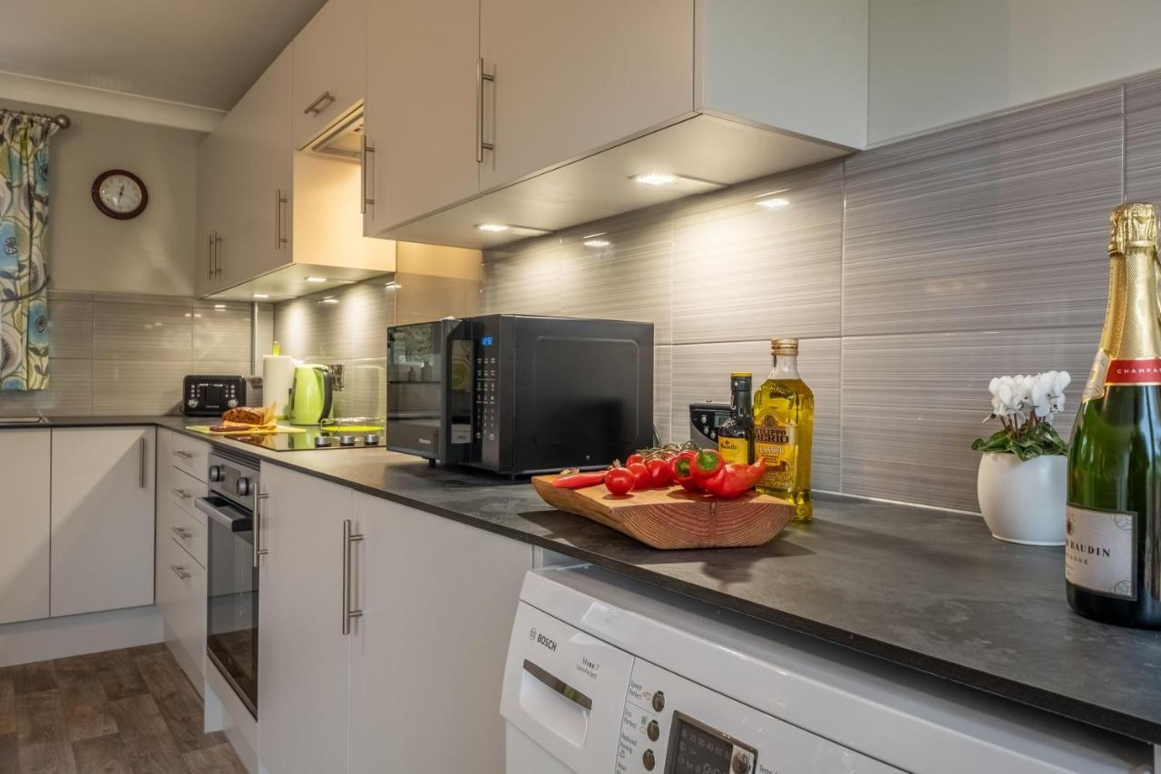 Maltings Lodge Chelsworth Екстериор снимка