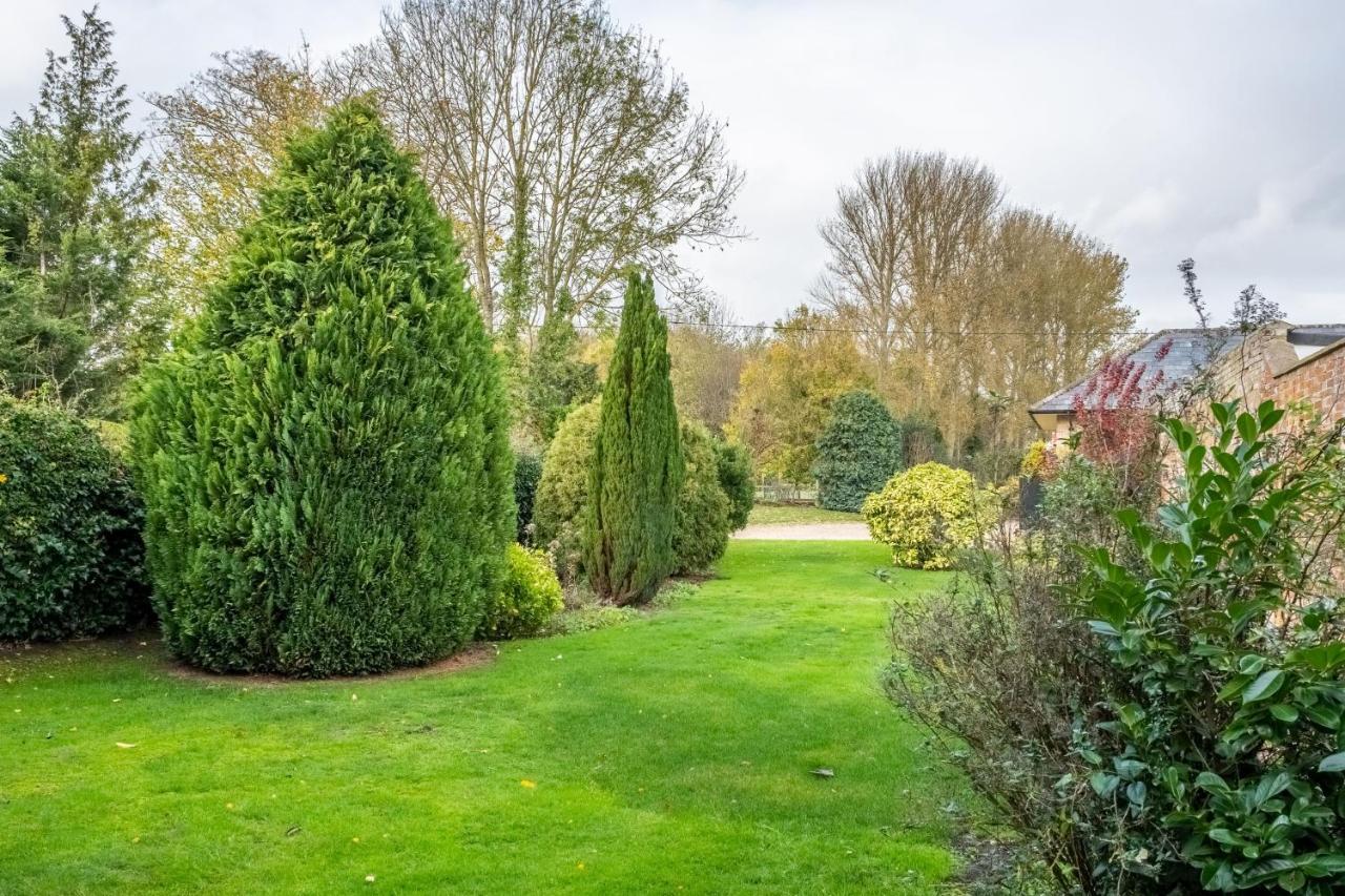 Maltings Lodge Chelsworth Екстериор снимка